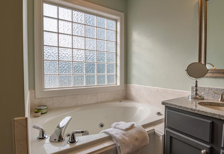 6 Ways to Ensure a Fully-Functioning Bathroom